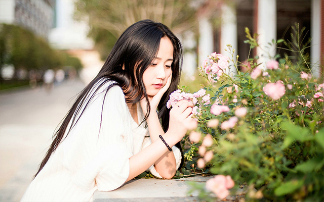 女生说刚洗完澡，怎么回复显得情商高